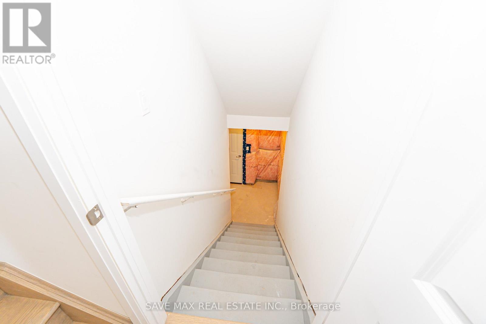 15 TYLER AVENUE - 42
