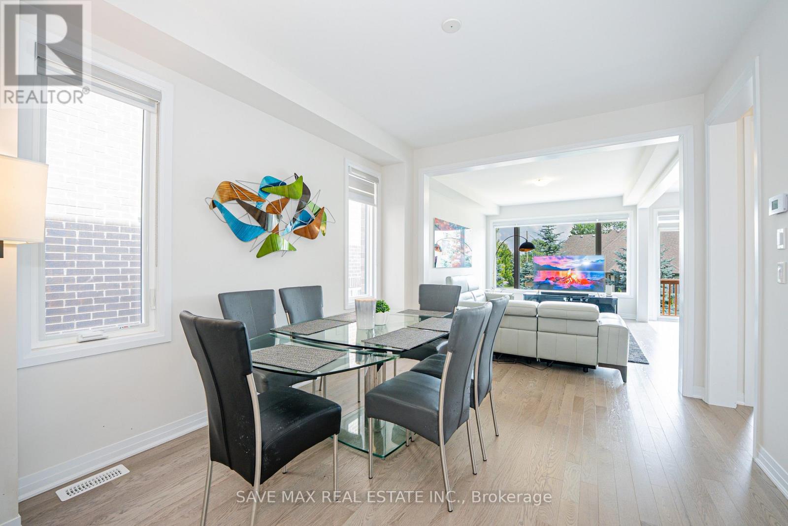 15 TYLER AVENUE - 7