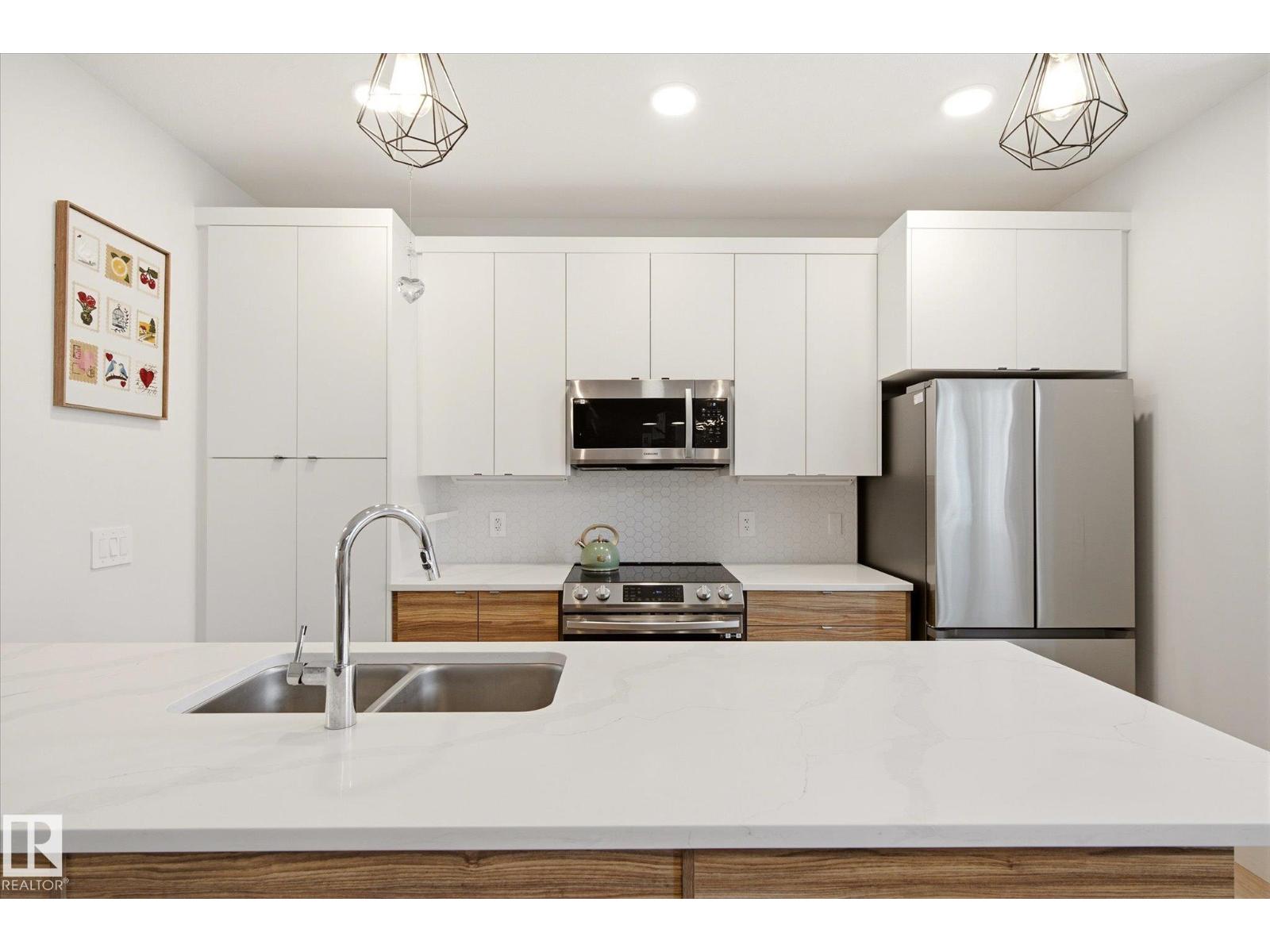 173 Kinglet BV NW NW - 12
