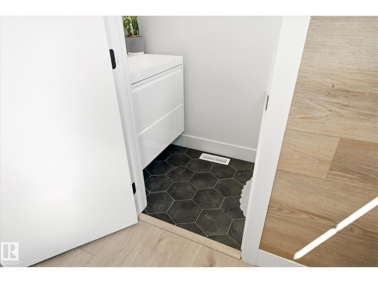 173 Kinglet BV NW NW - 16