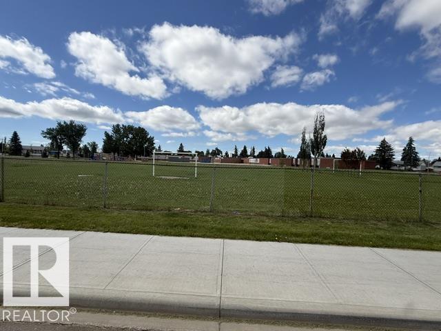 9128 129b Avenue NW - 8