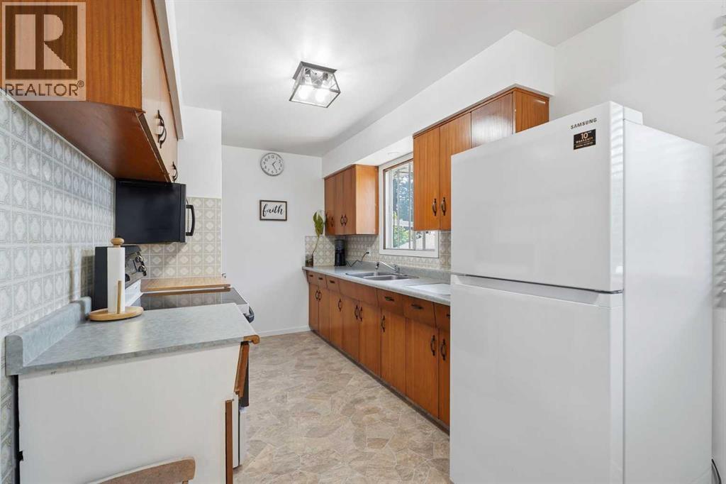 Listing photo – 22 Fir Street, Red Deer