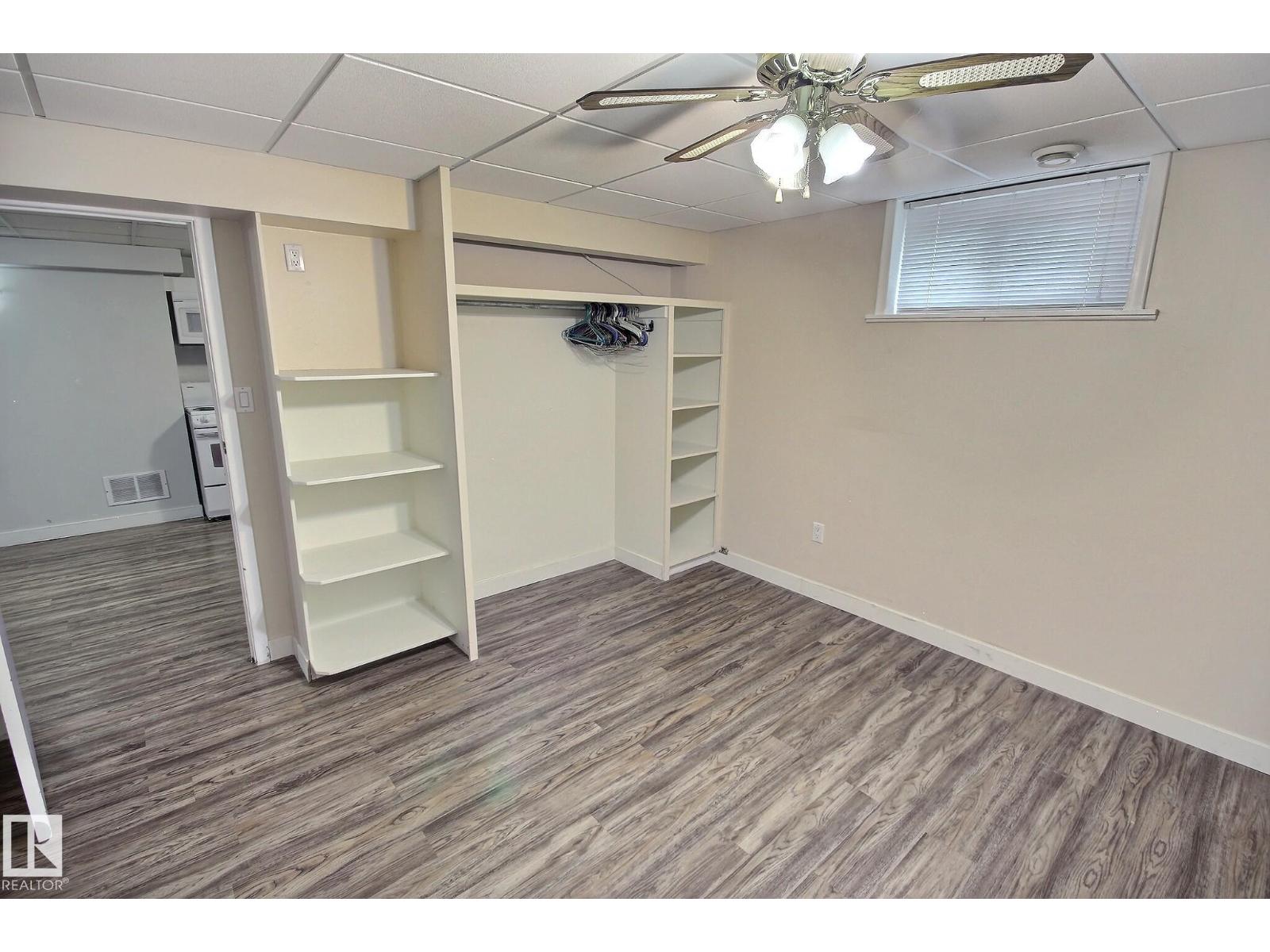 9457 79 ST NW - 22