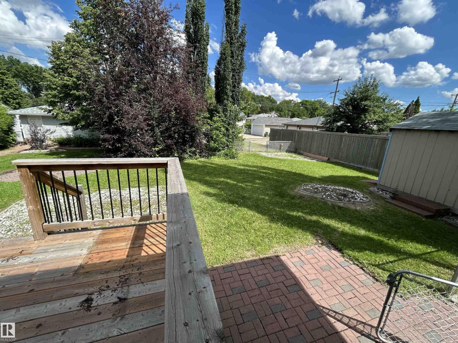 9457 79 ST NW - 39