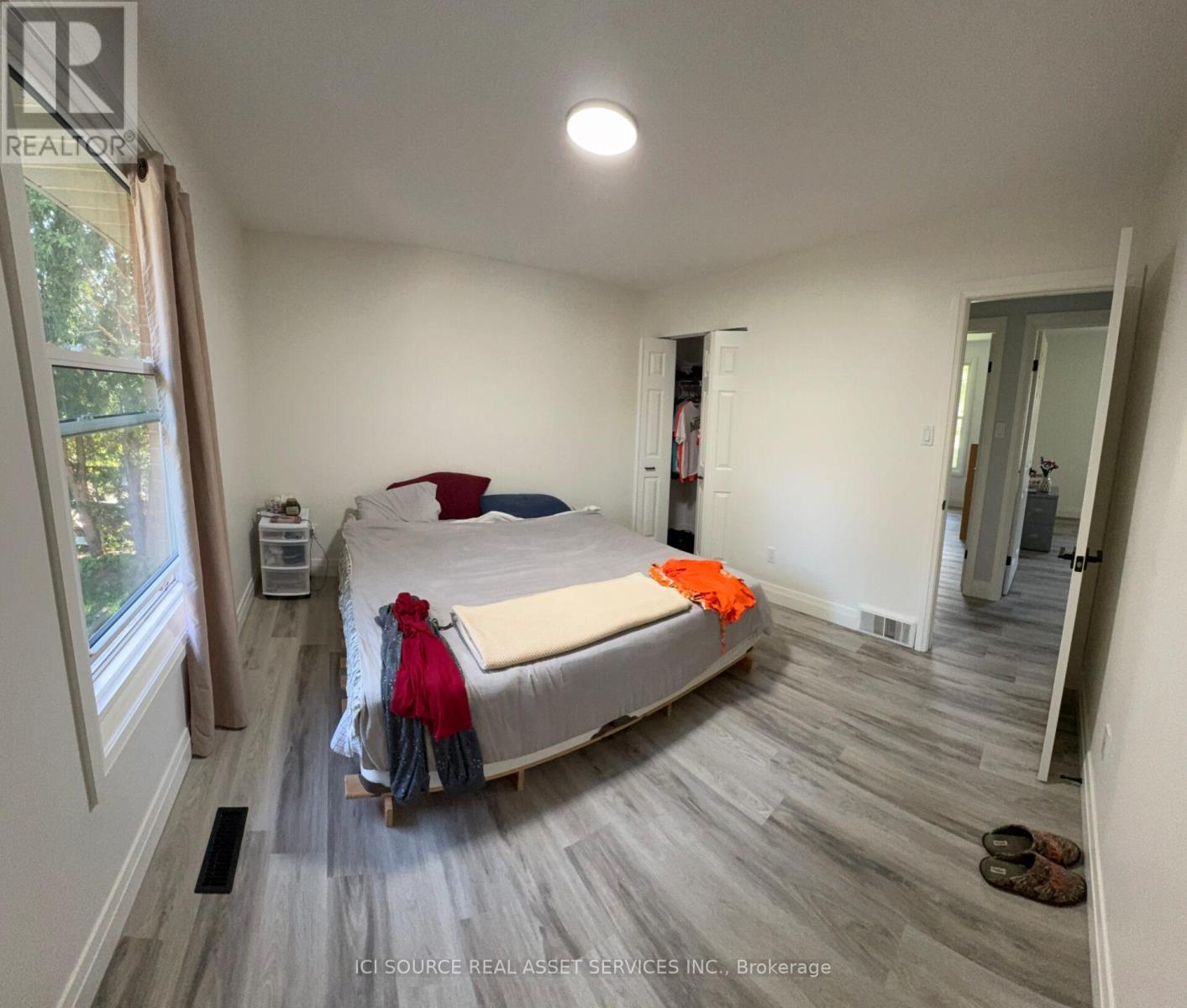 230 MINNIE STREET - 4