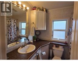 4354 Highway 3 Unit# 77, Keremeos, BC V0X1N1 Photo 13