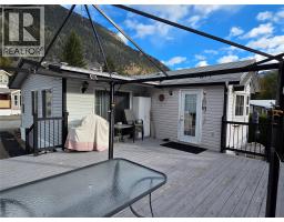4354 Highway 3 Unit# 77, Keremeos, BC V0X1N1 Photo 22