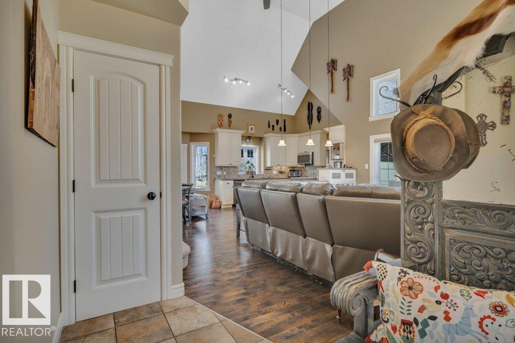 115 CRYSTAL SPRINGS DR - 8