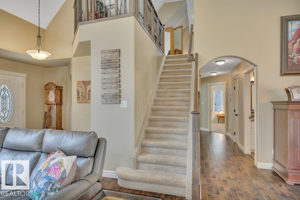 115 CRYSTAL SPRINGS DR - 32