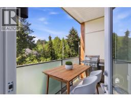 308 20 Barsby Ave, Nanaimo, BC V9R0K4 Photo 8