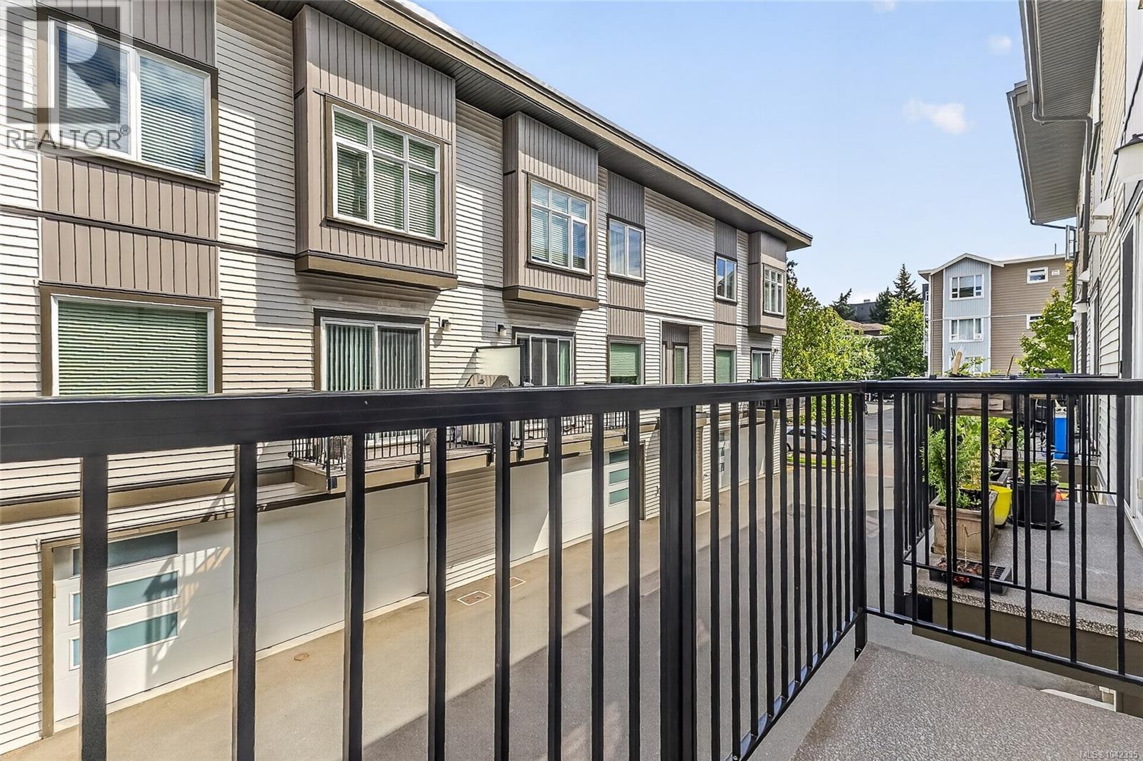 #105 2821 Jacklin Rd - 31