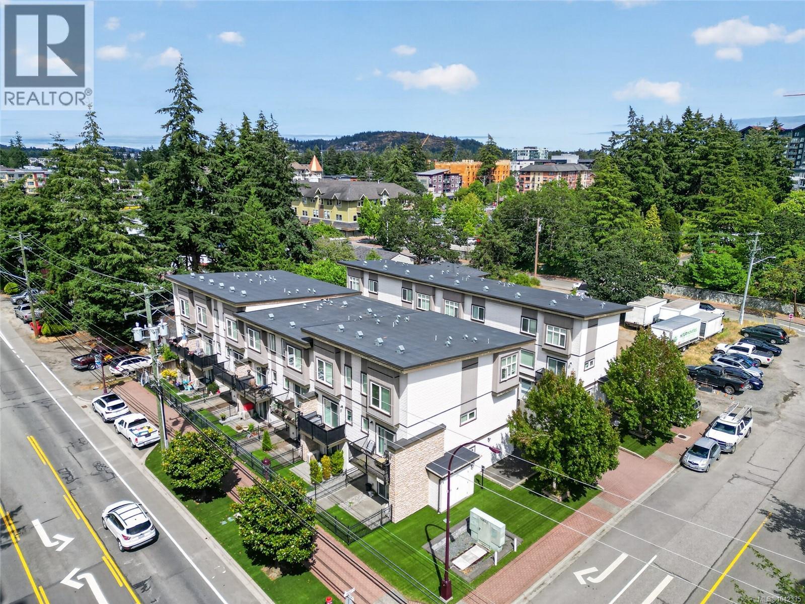 #105 2821 Jacklin Rd - 34