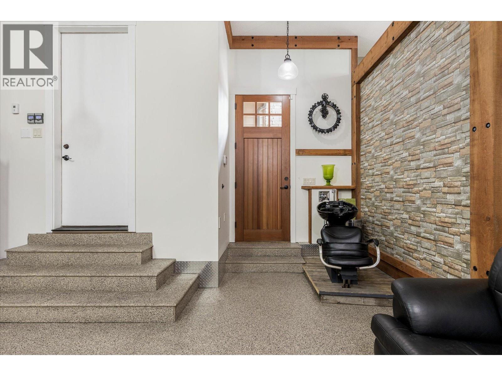 12002 Middleton Road - 45