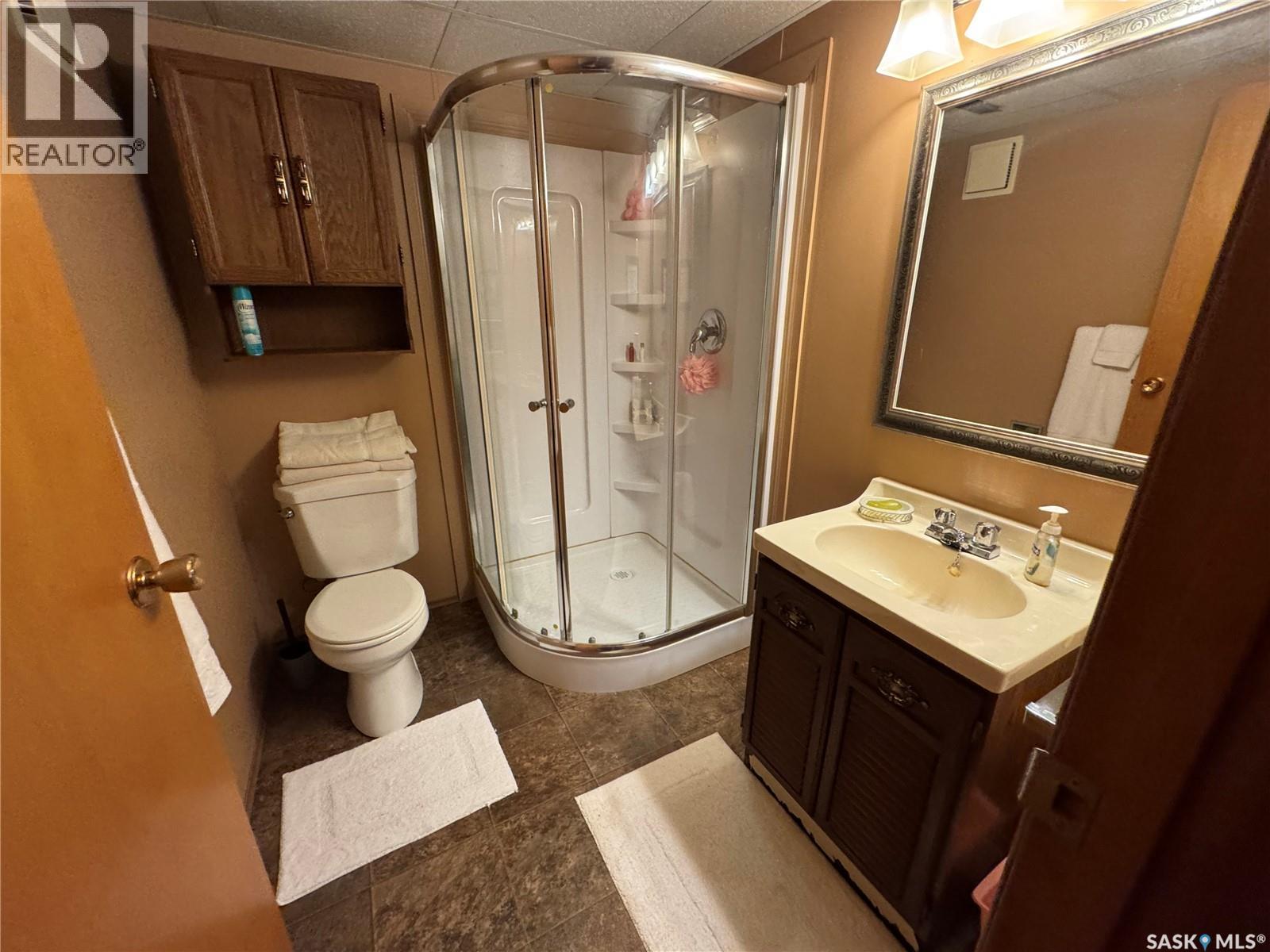 1010 Granville AVENUE - 25