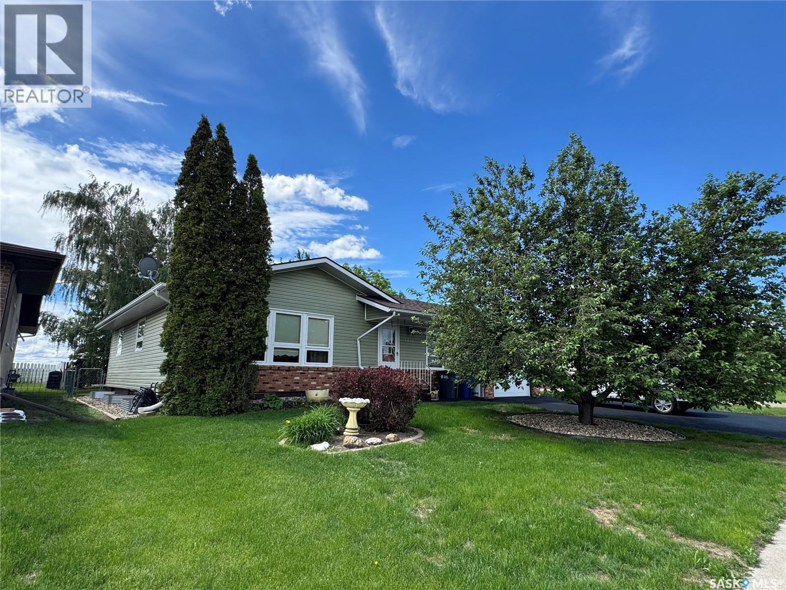 1010 Granville AVENUE - 32