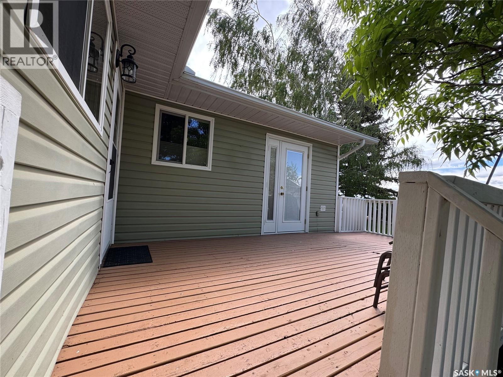 1010 Granville AVENUE - 36