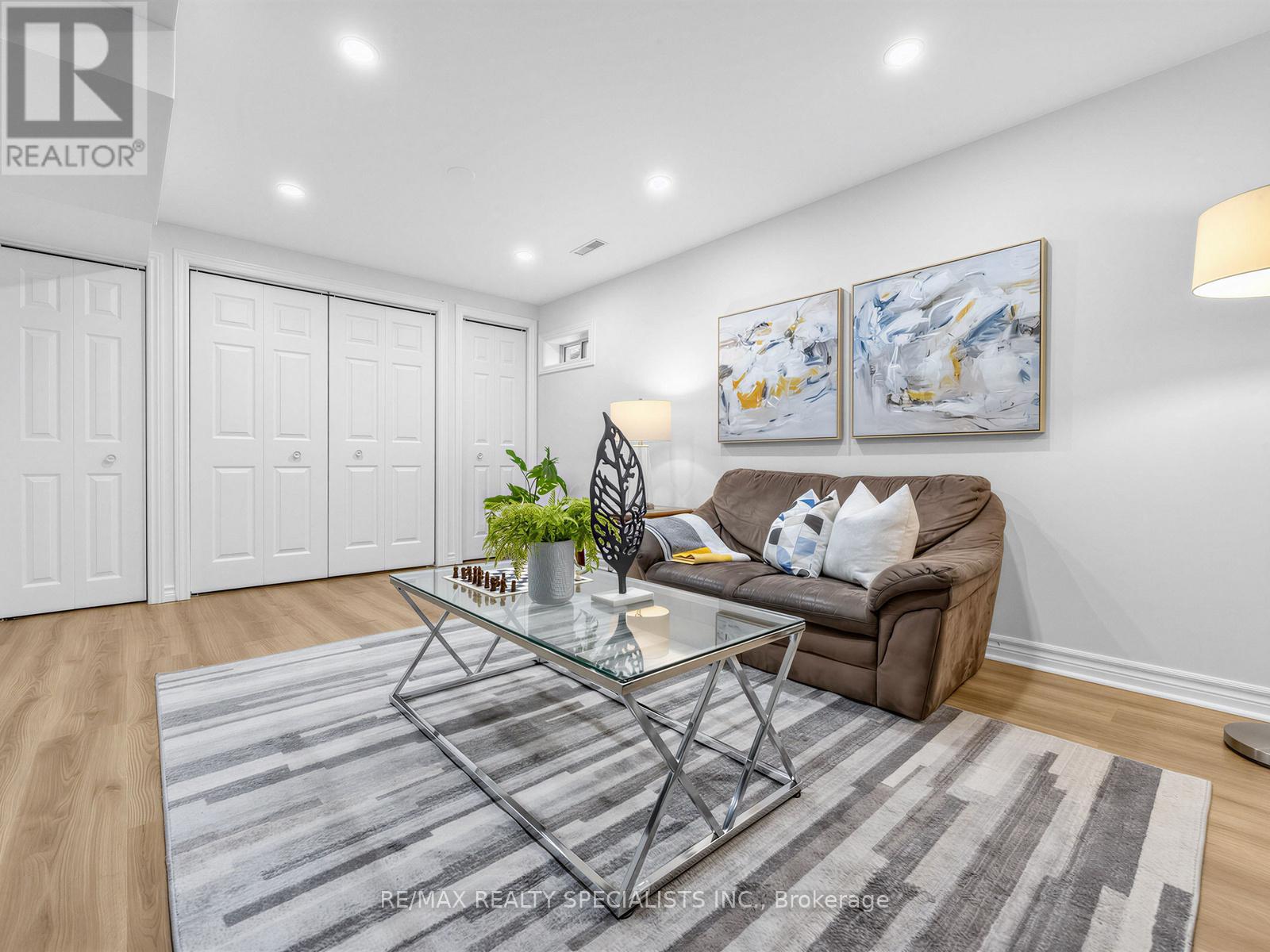 3056 PENDLETON ROAD - 25