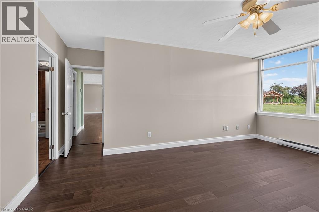 #103 40 HARRISFORD Street - 26
