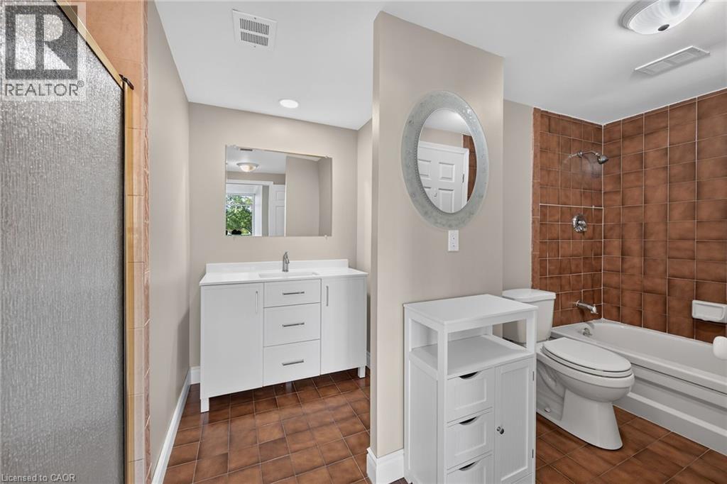 #103 40 HARRISFORD Street - 28