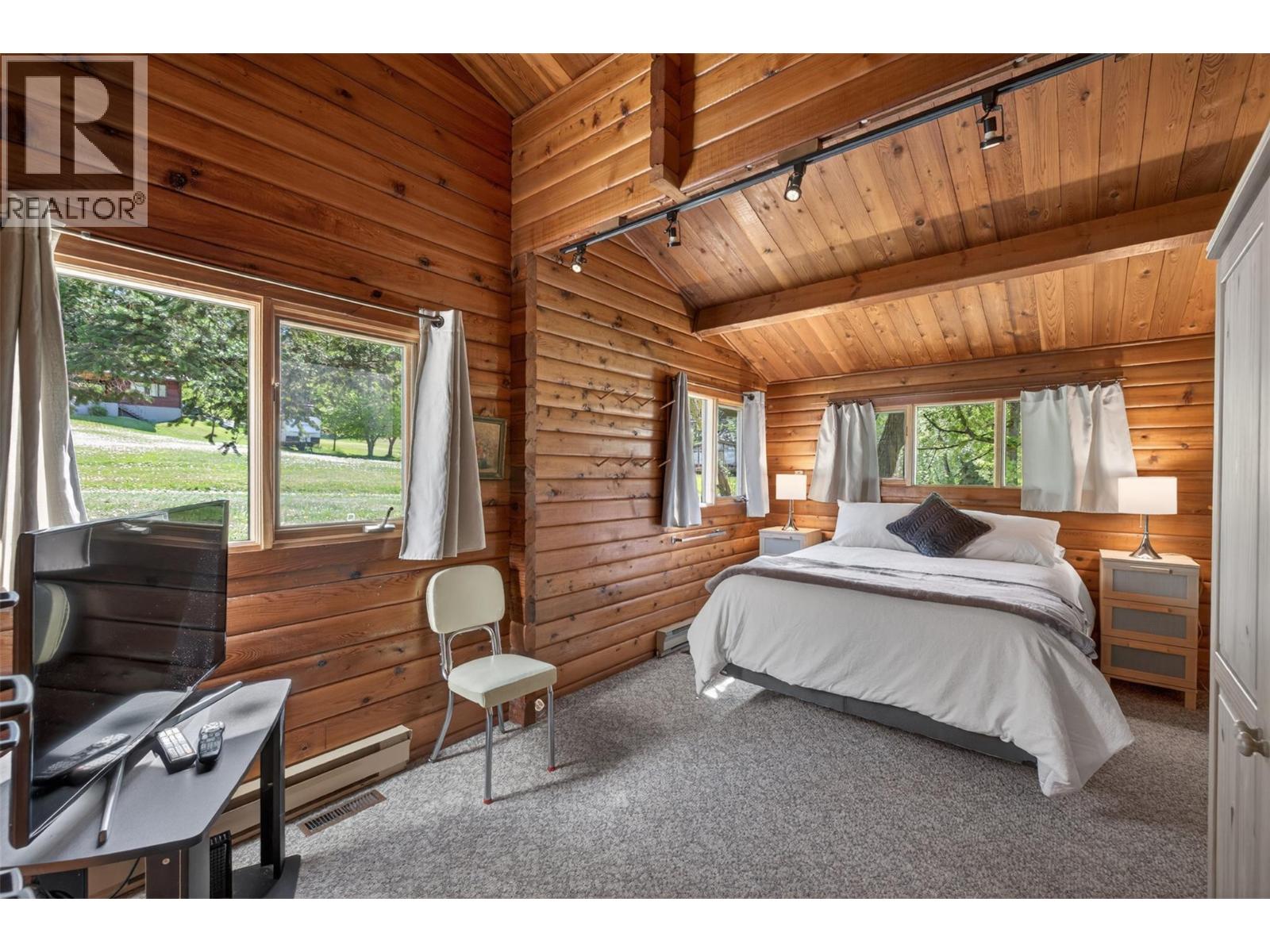 1345 Sand Road - 44