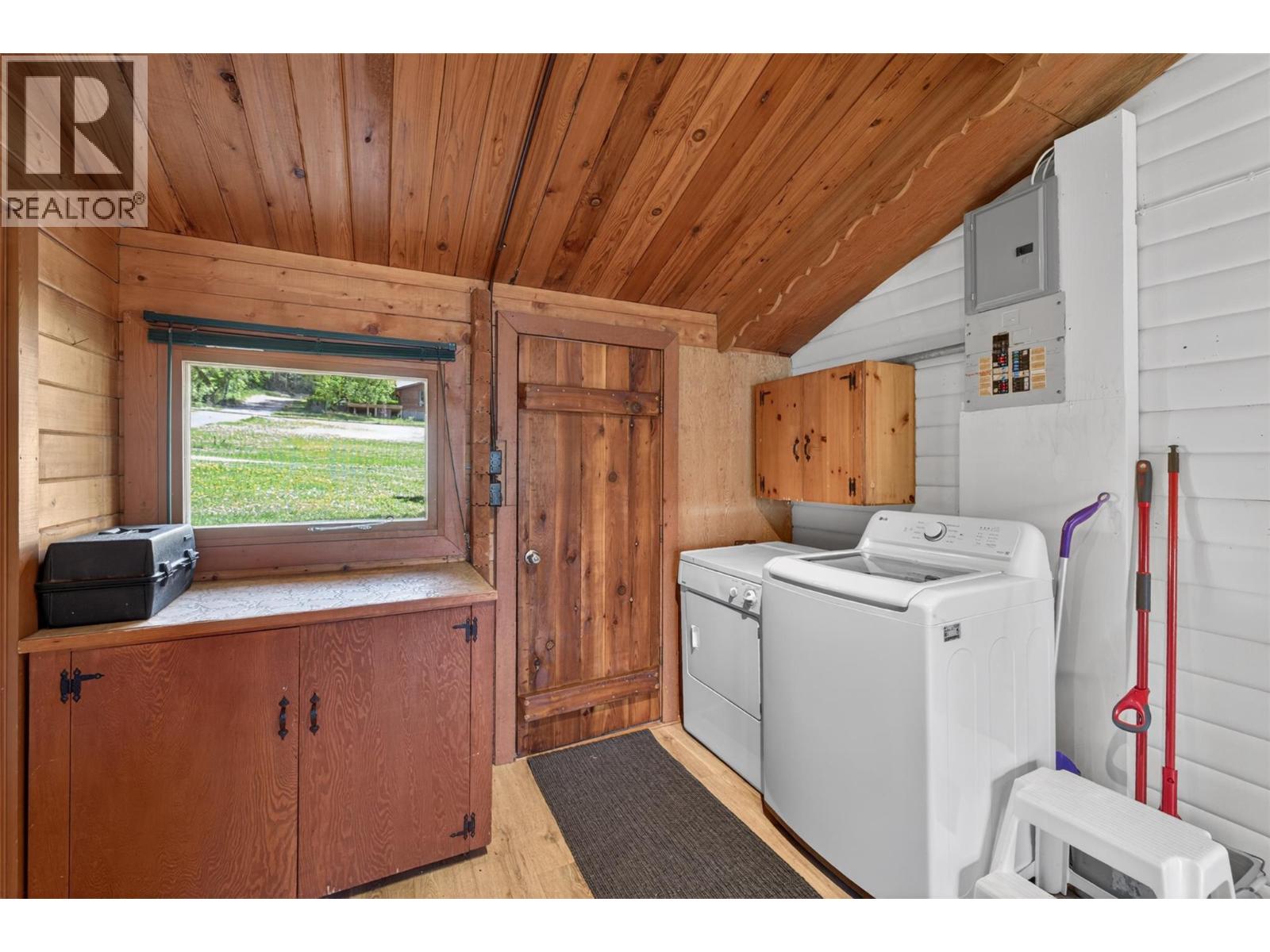 1345 Sand Road - 51