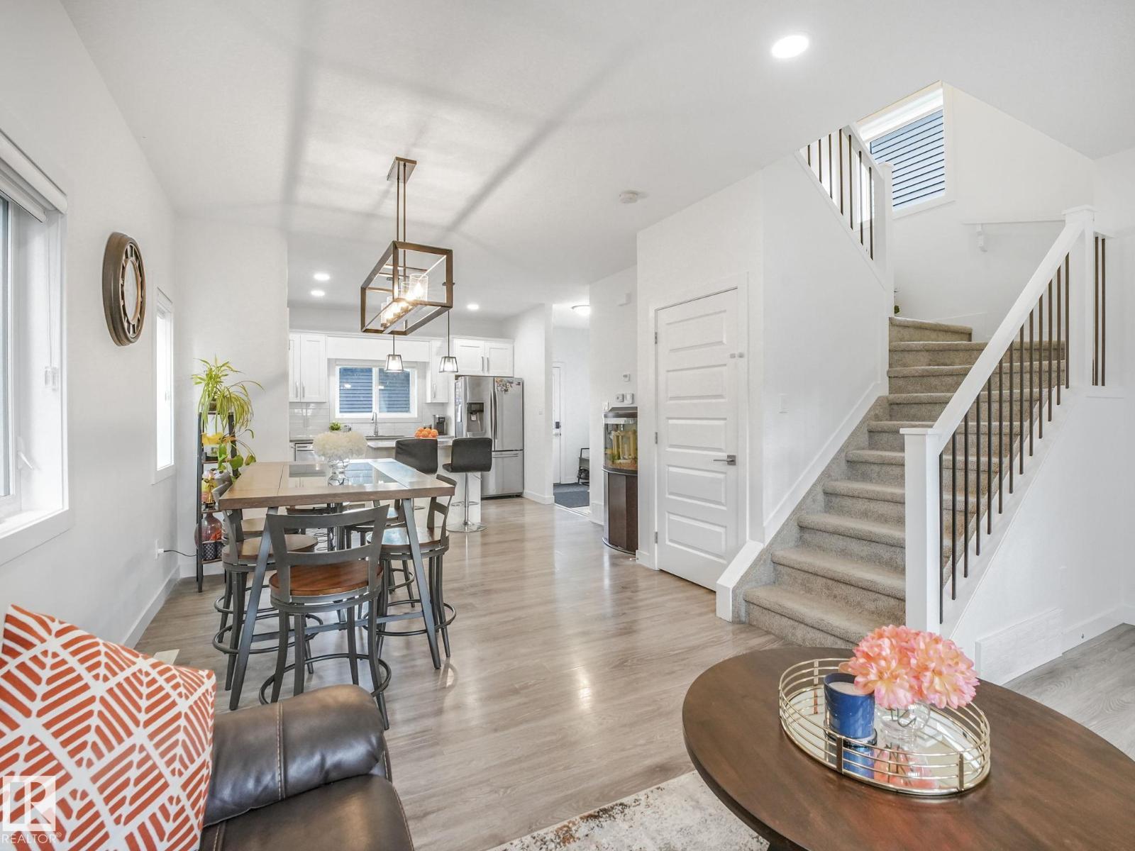 3807 WEIDLE CR SW - 2