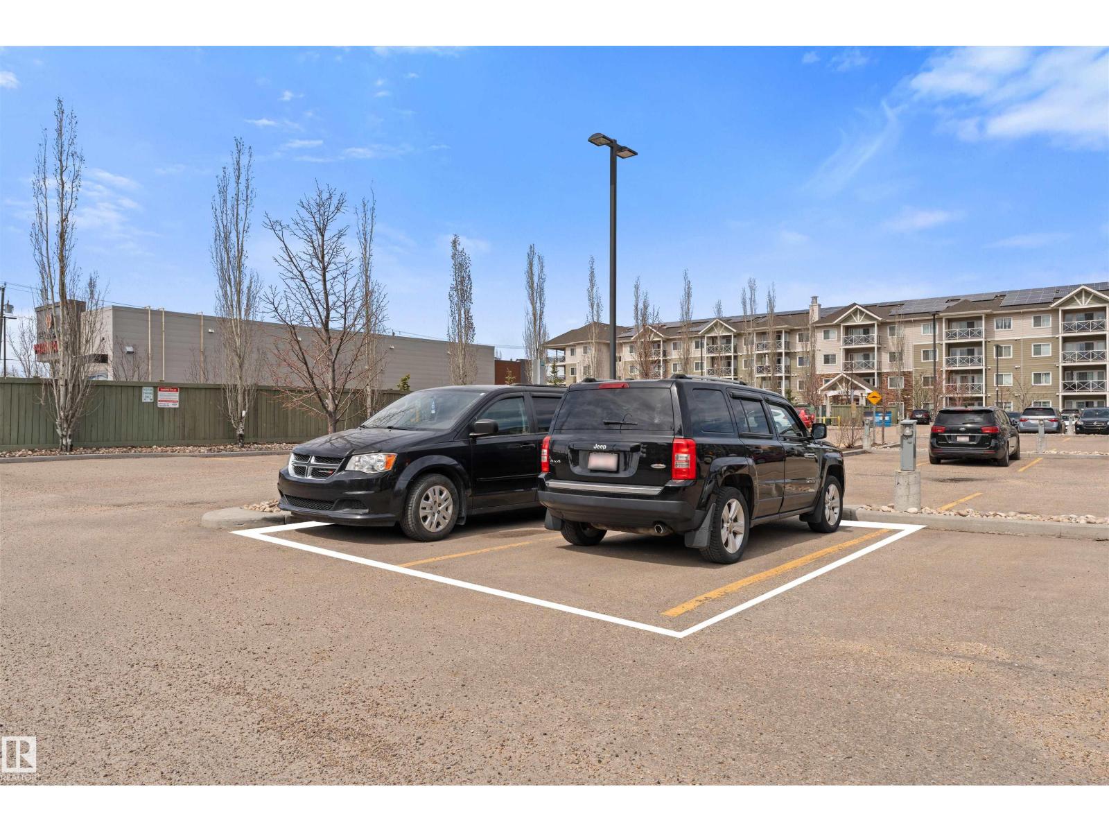 #214 12650 142 AV NW - 34