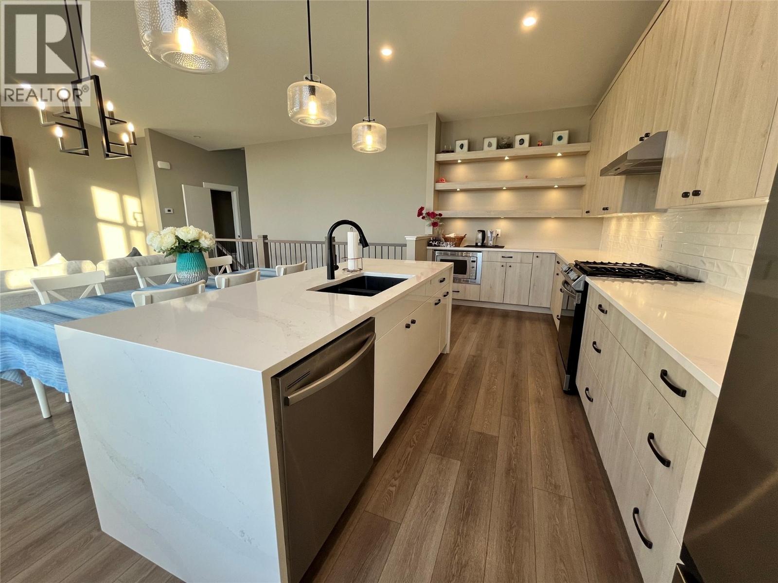 #22 3220 Hilltown Drive - 13
