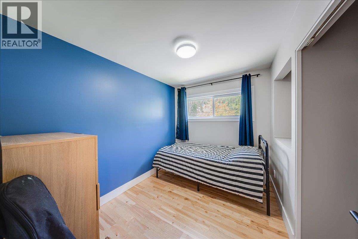 2108 Third Avenue - 19