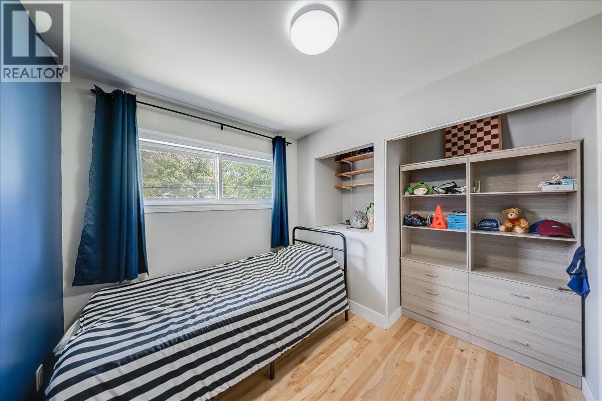 2108 Third Avenue - 20