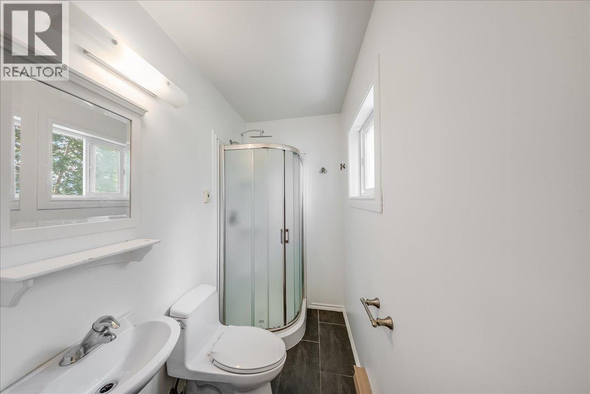 2108 Third Avenue - 26