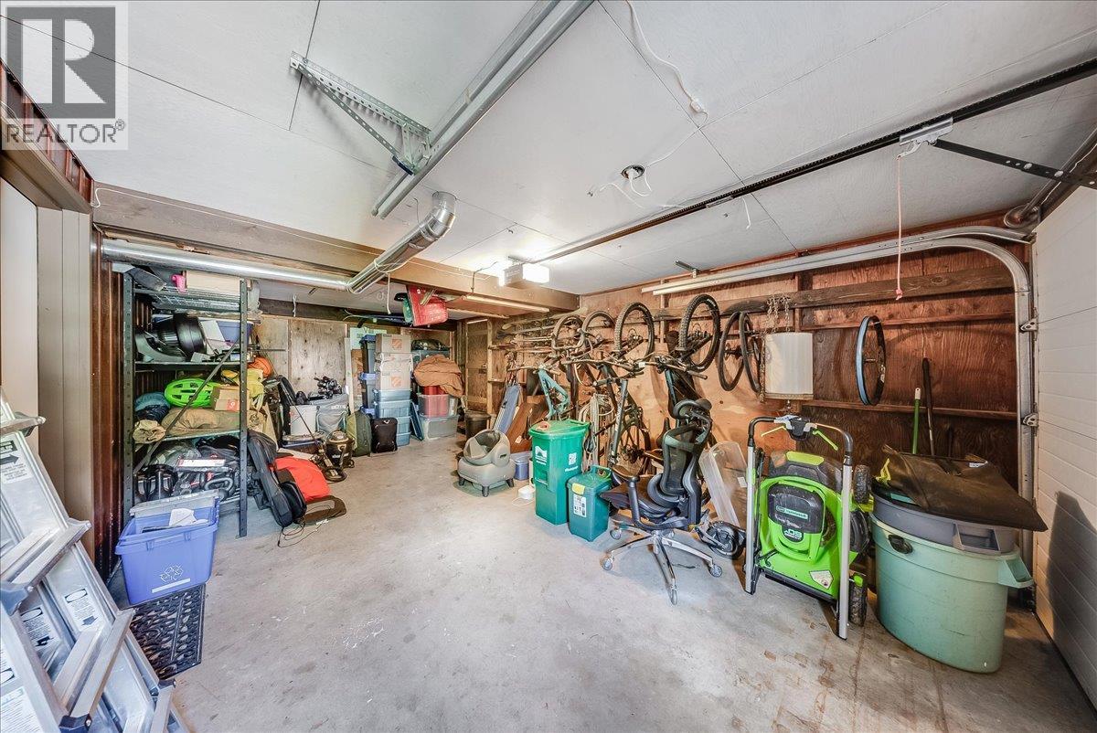 2108 Third Avenue - 35