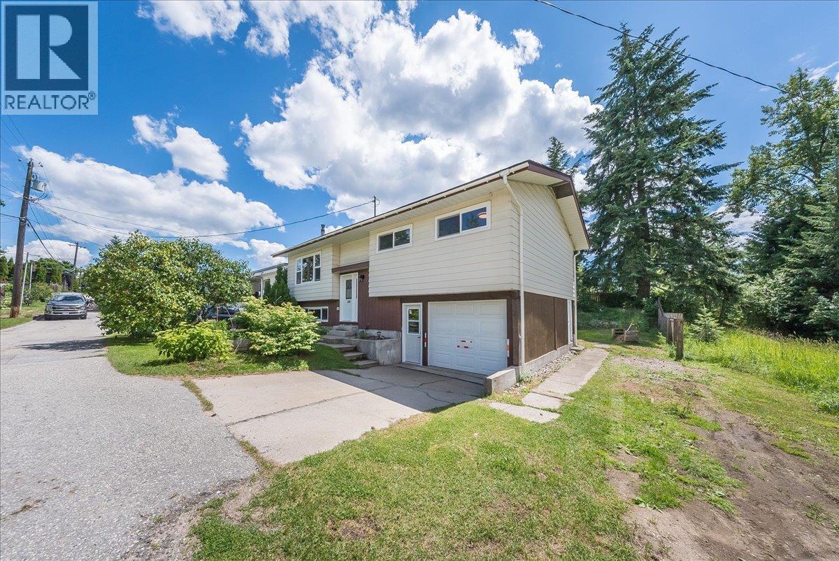 2108 Third Avenue - 39
