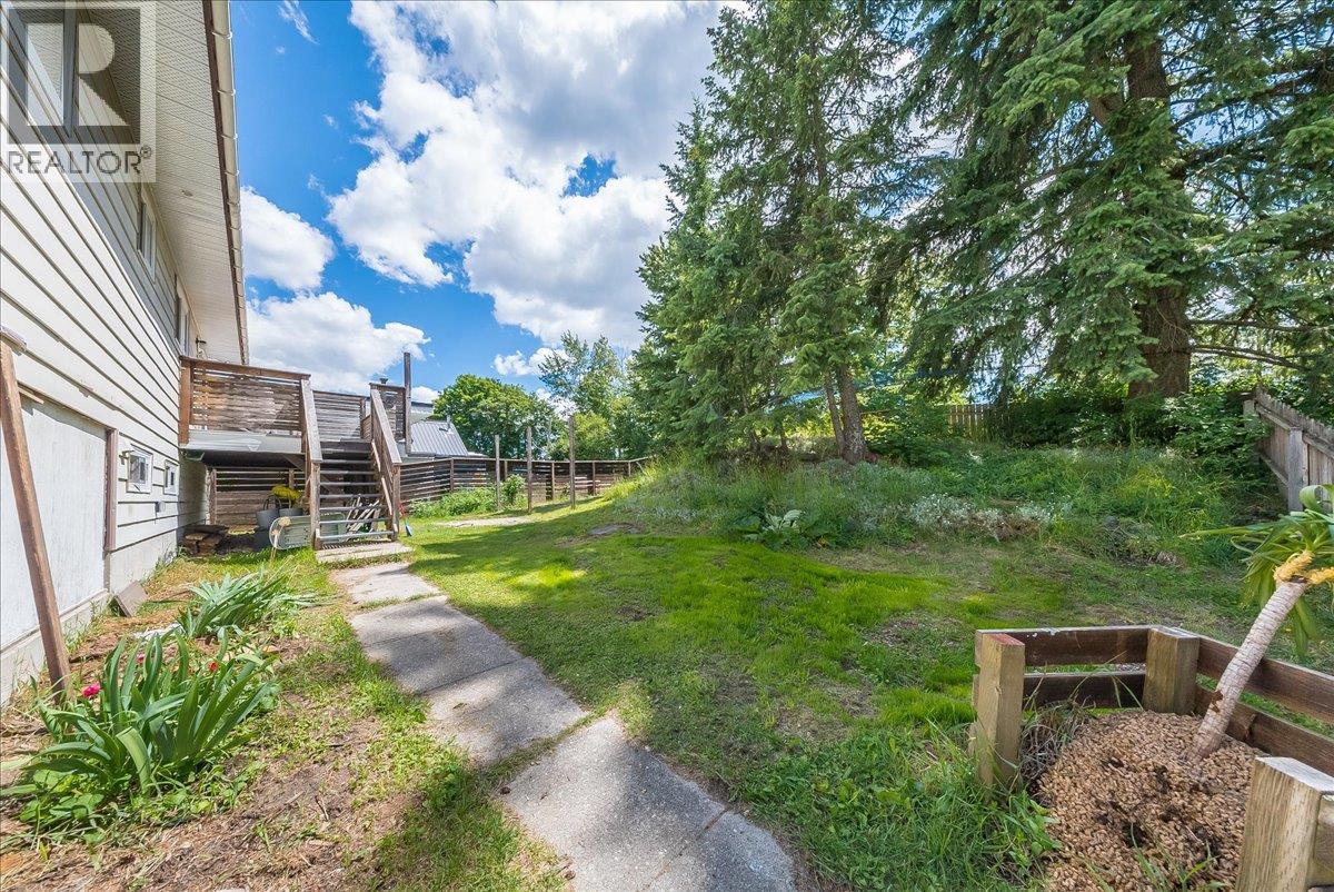 2108 Third Avenue - 40