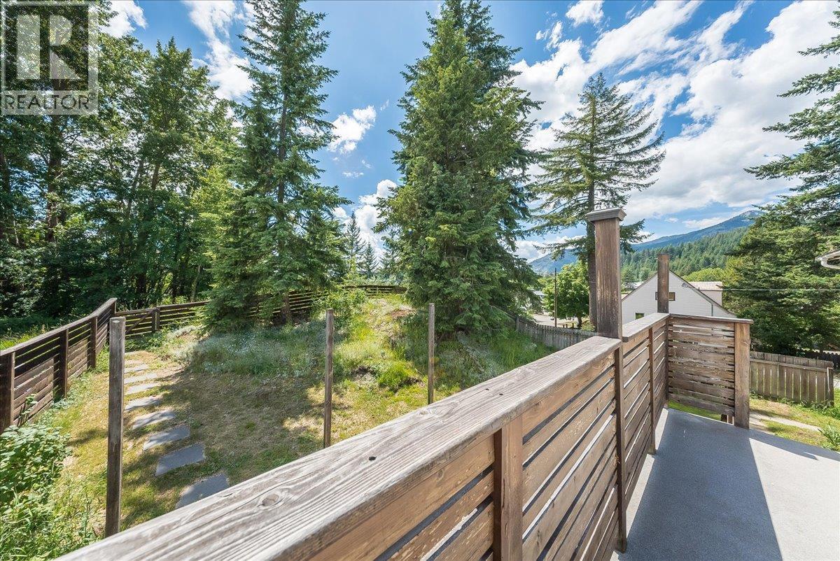2108 Third Avenue - 47