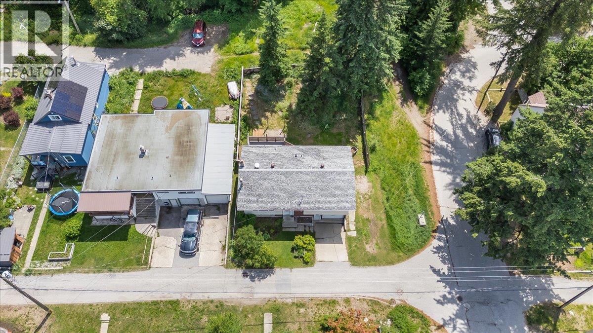 2108 Third Avenue - 48