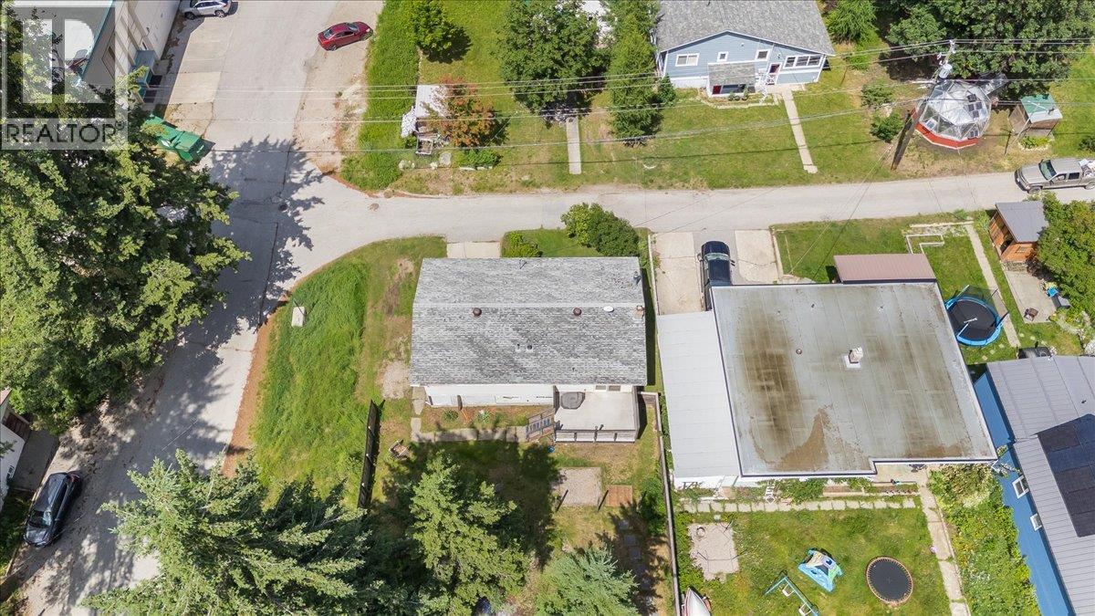 2108 Third Avenue - 50