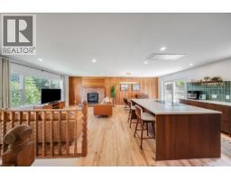 2108 Third Avenue, Rossland, BC V0G1Y0 Photo 16