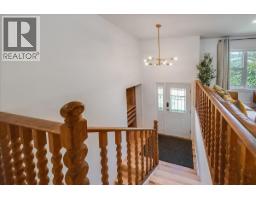 2108 Third Avenue, Rossland, BC V0G1Y0 Photo 27