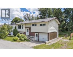 2108 Third Avenue, Rossland, BC V0G1Y0 Photo 38