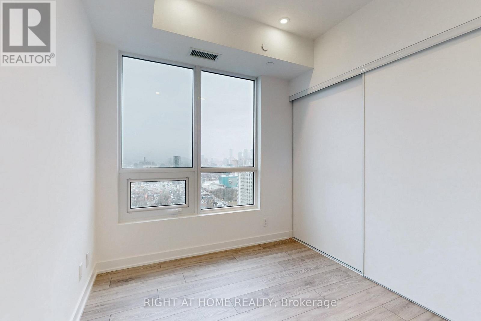 #3302 108 PETER STREET - 11