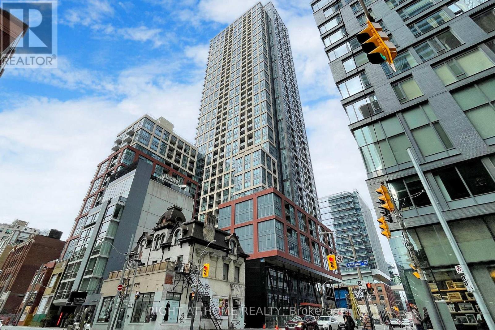 #3302 108 PETER STREET - 17