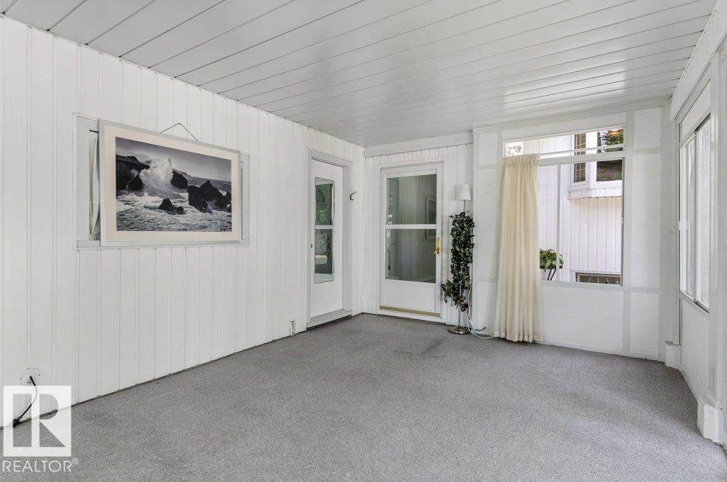 11217 38 ST NW - 32