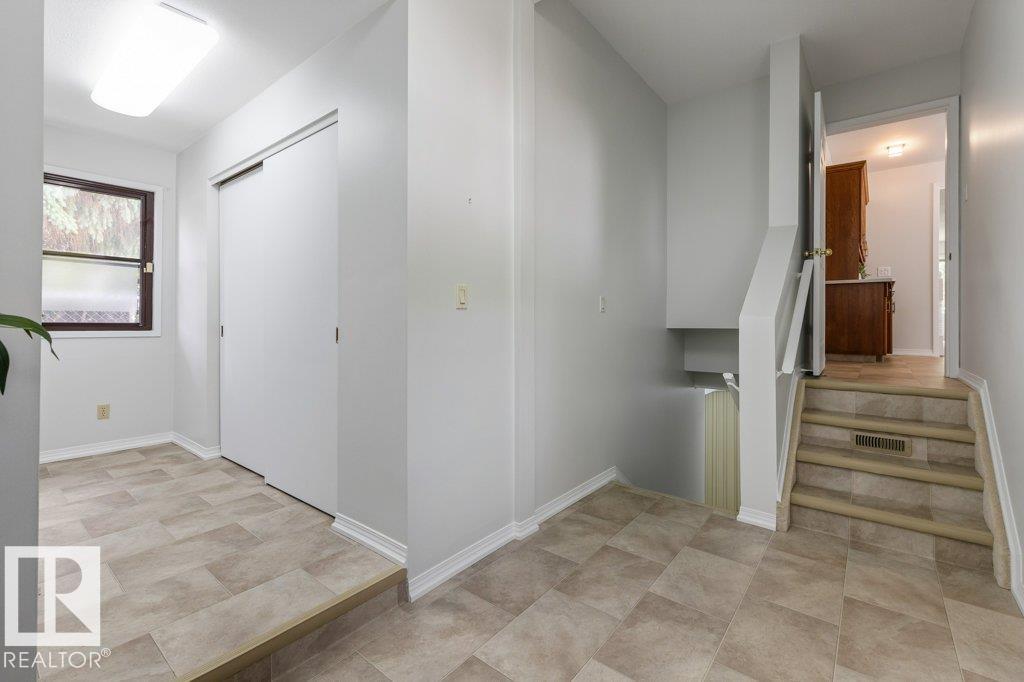 11217 38 ST NW - 33