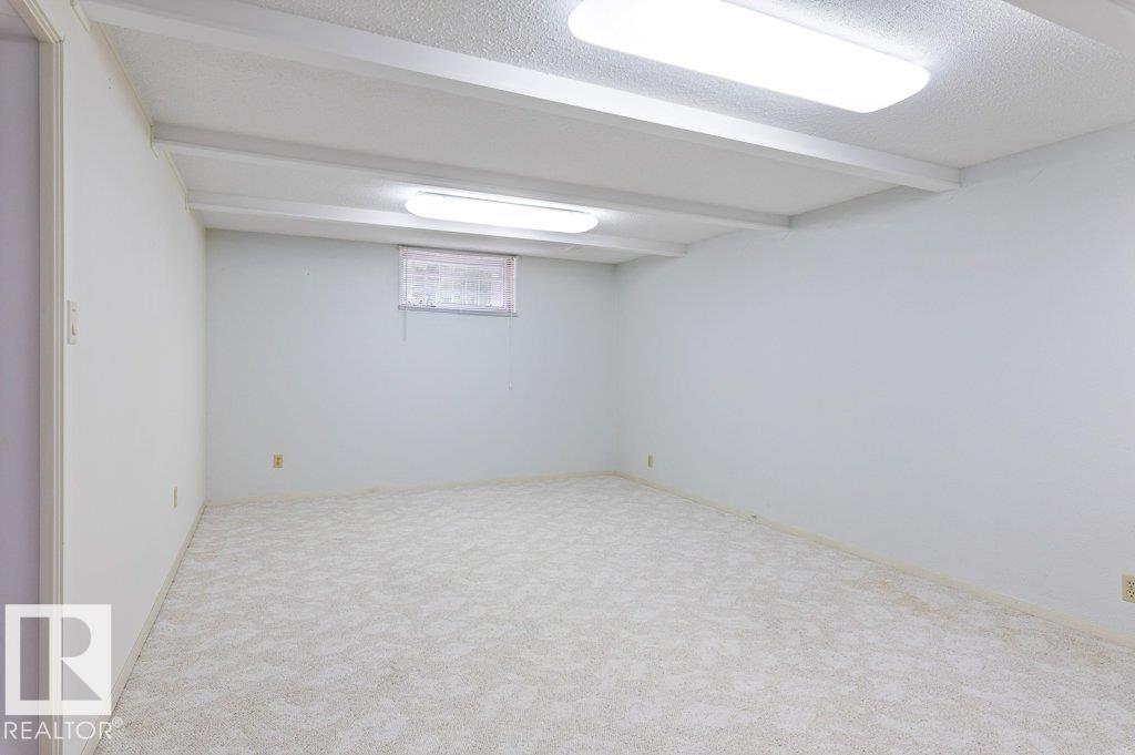 11217 38 ST NW - 37