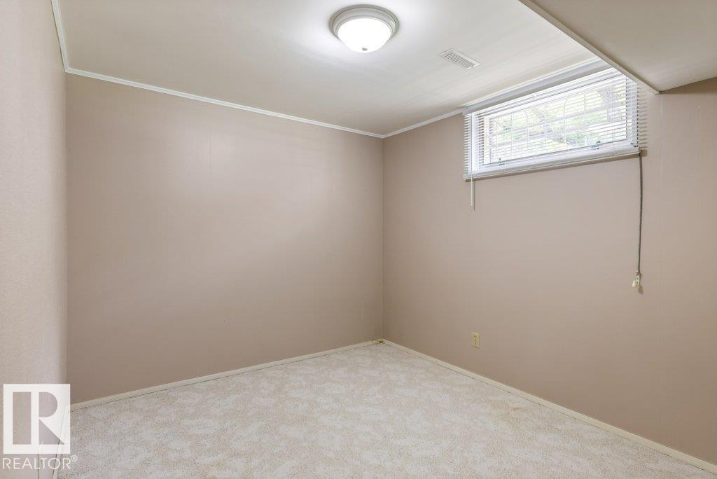 11217 38 ST NW - 44