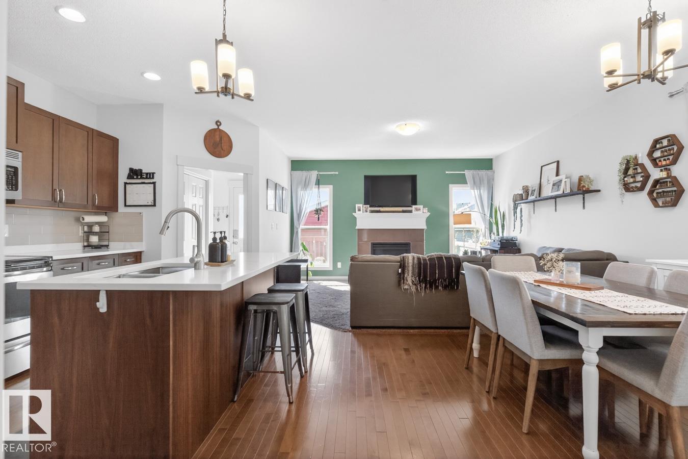 418 SIMMONDS WY - 8
