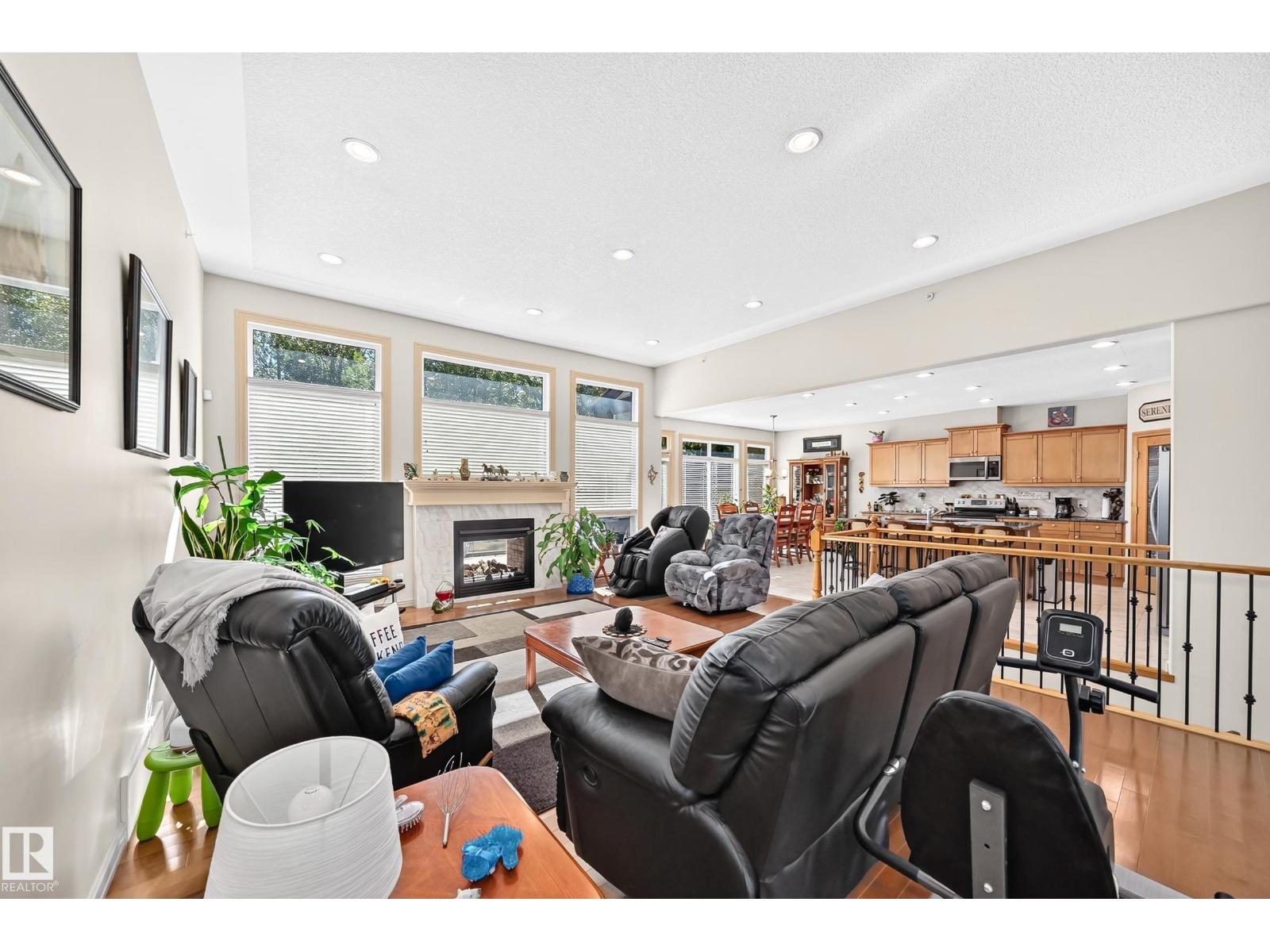 #7 53216 RGE ROAD 264 - 16