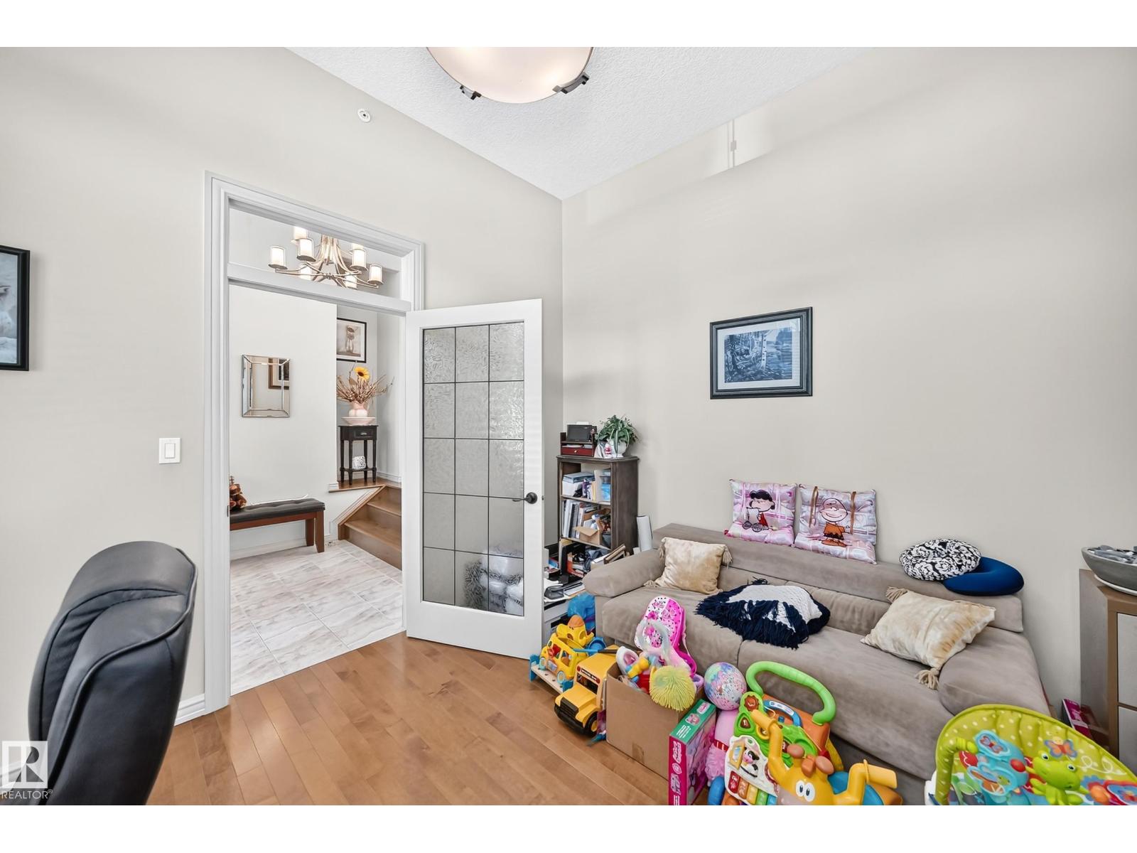 #7 53216 RGE ROAD 264 - 21