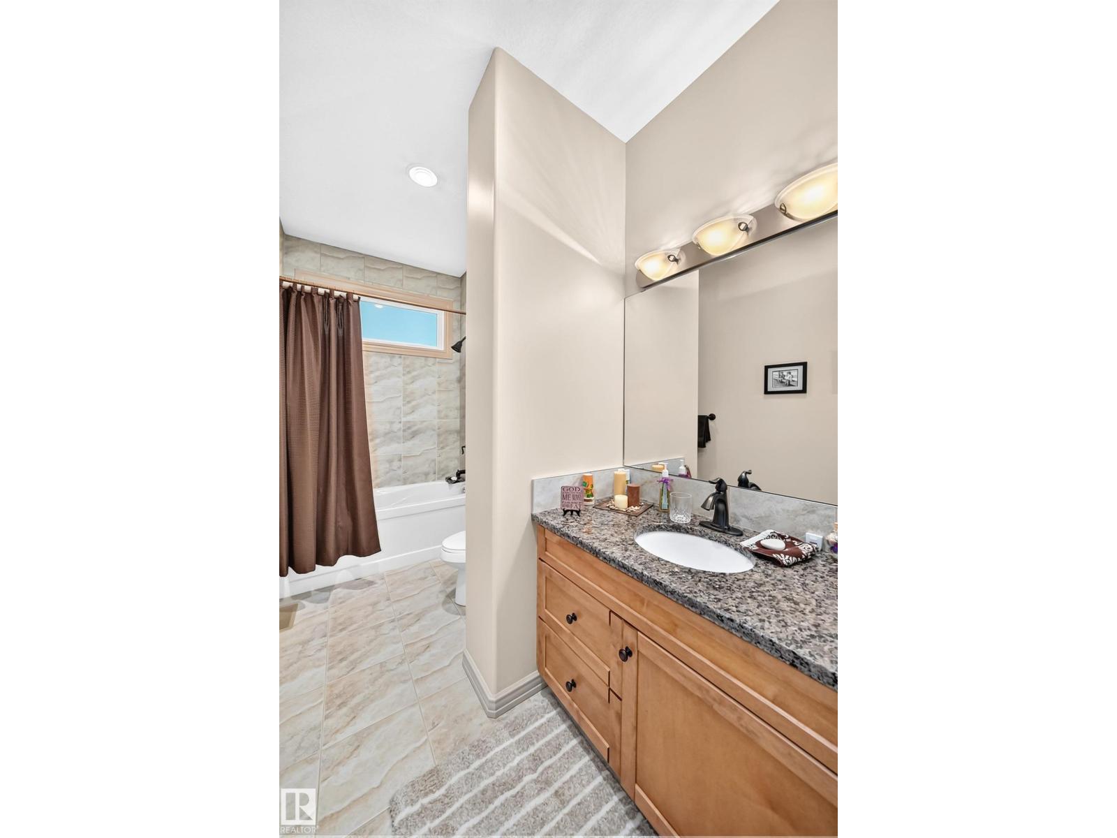 #7 53216 RGE ROAD 264 - 25